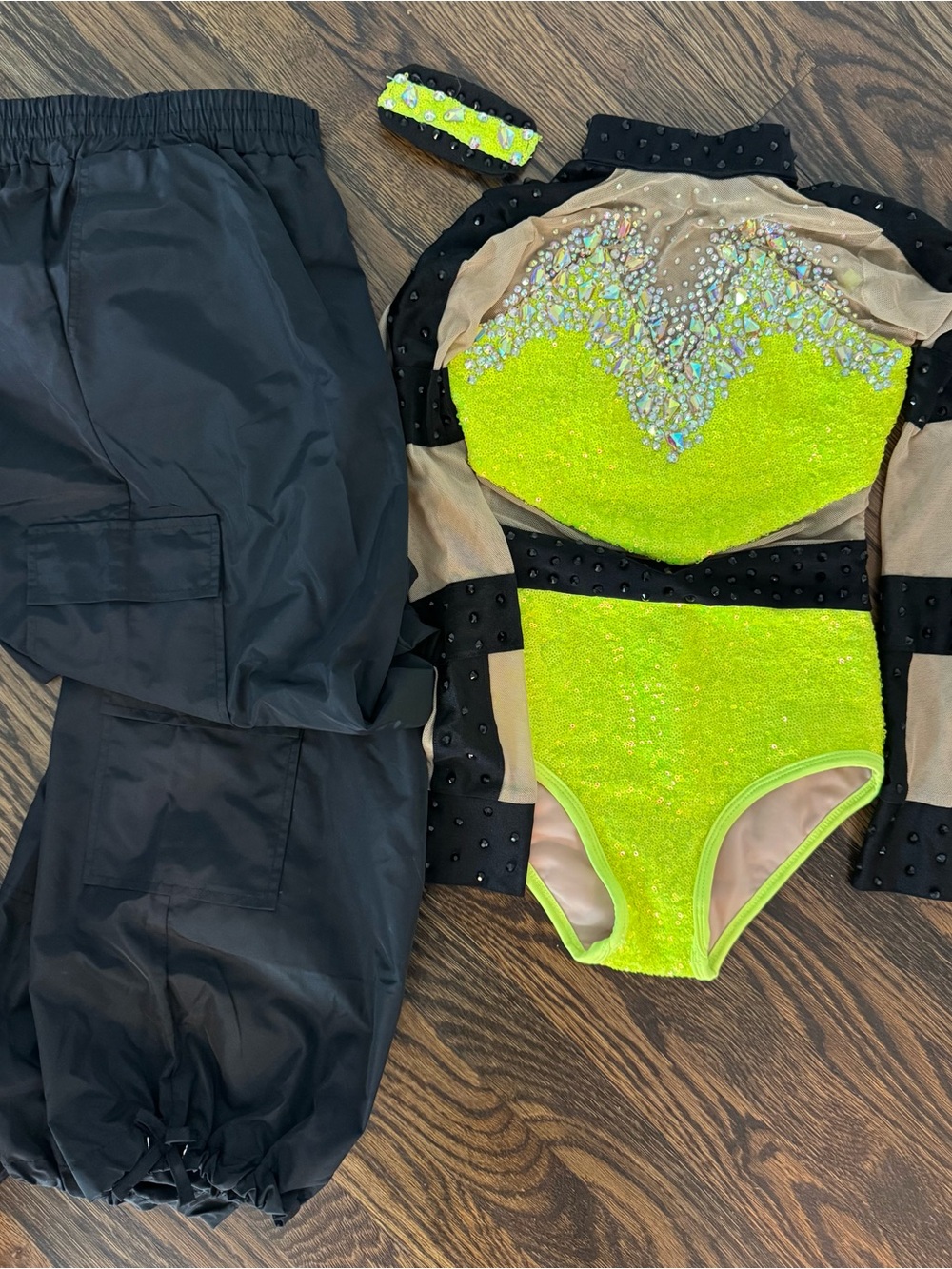 Glamour Neon Costume Set